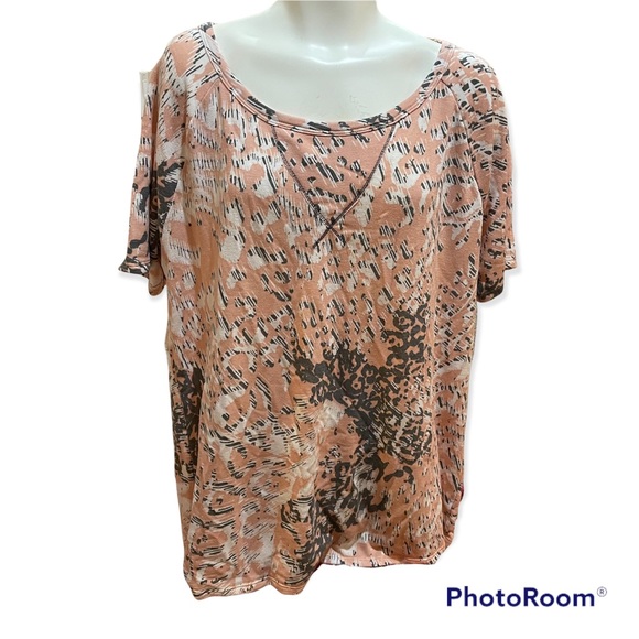 Blush splatter print top - Picture 4 of 6